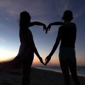 Meet your Posher, Derek